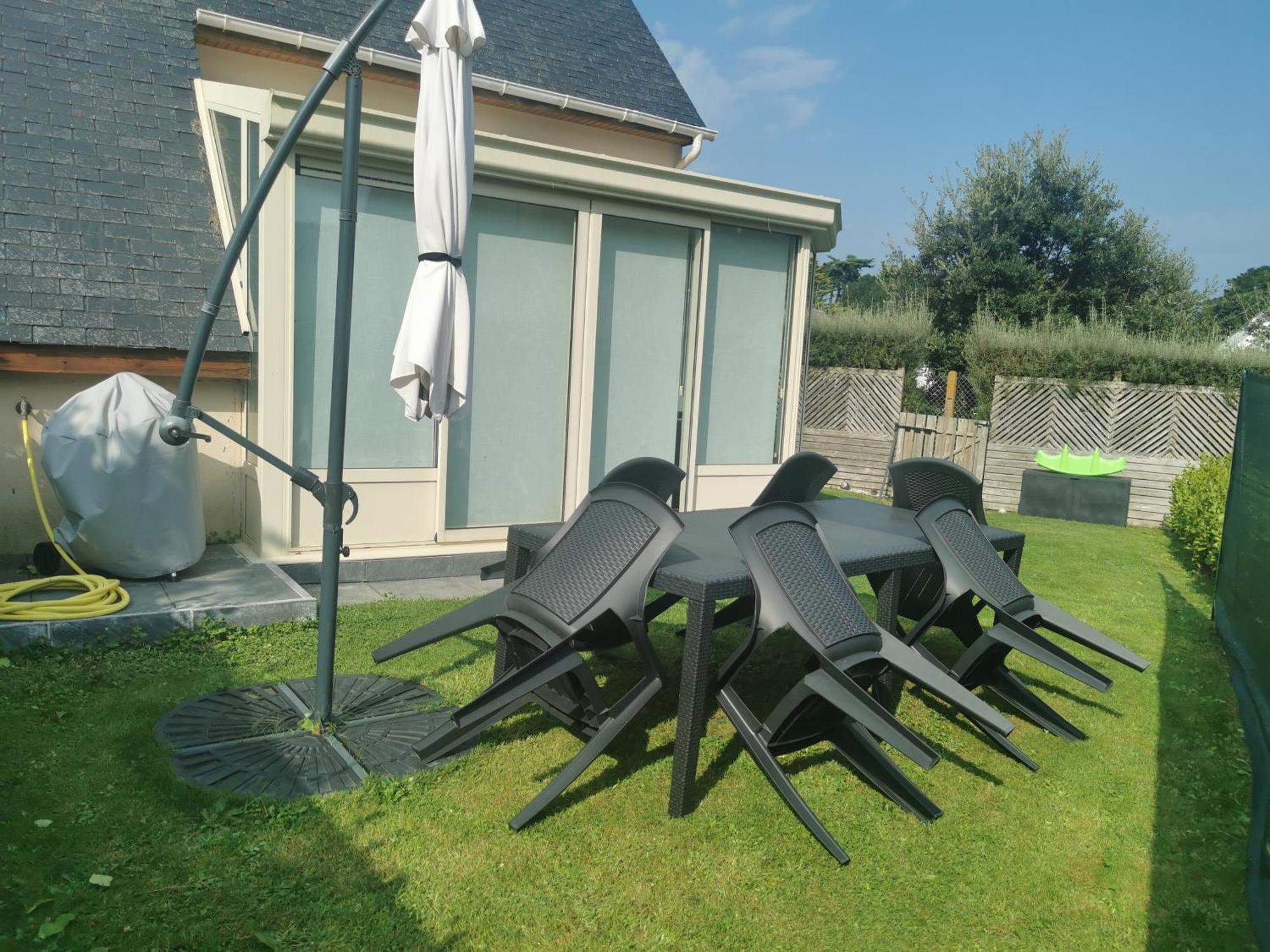 Perle Beach, Petite Maison Situee En Bord De Plage, Piscine. Guidel Exterior photo